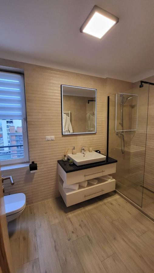 Luxury Panorama Apartament,Coresi Braşov Eksteriør billede